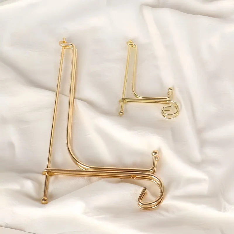 Golden Iron Versatile Display Stand detail view